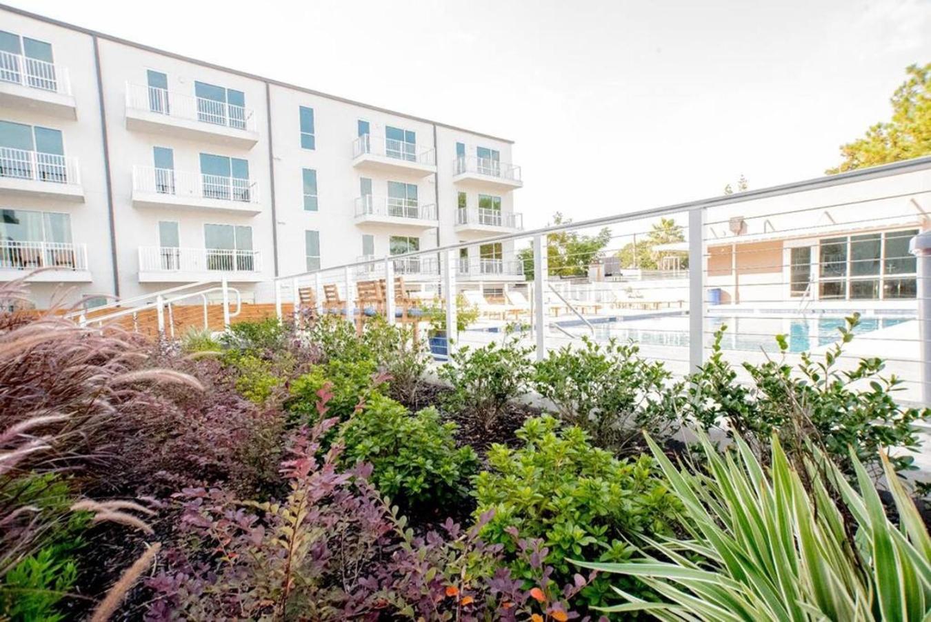 Style Bywater W Pool Gym & Parking! New Orleans