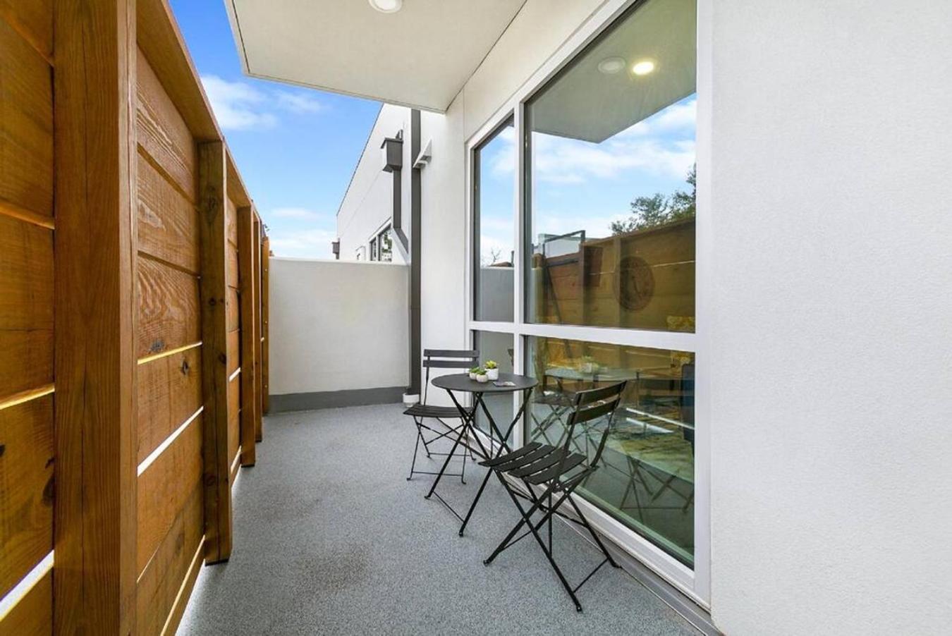 Holiday home Style Bywater W Pool Gym & Parking! New Orleans